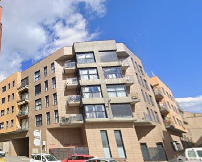 Piso en venta en Calle Baldomer Lostau 8, Les Clotes